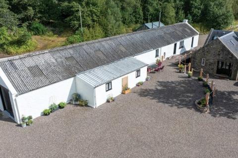 Property for sale, Carnwath ML11
