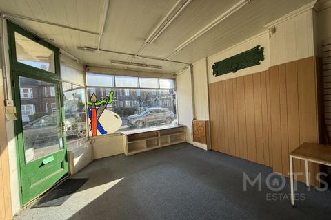 Retail property (high street) to rent, 304 Cheriton Rd Folkestone CT19 4DP