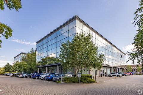Office to rent, Park Ave Almondsbury BS32 4TD