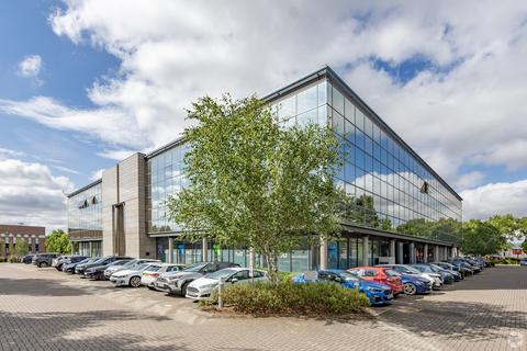 Office to rent, Park Ave Almondsbury BS32 4TD