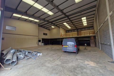 Warehouse to rent, Durham Ln Doncaster DN3 3FE