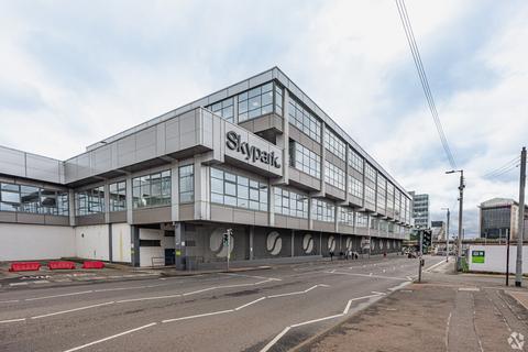 Office to rent, 14-18 Elliot Pl Glasgow G3 8EP
