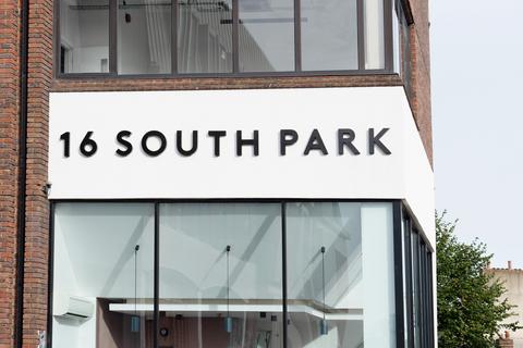 Office to rent, 16 South Park Sevenoaks TN13 1AN