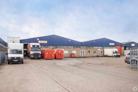 Warehouse to rent, 11-12 Albone Way Biggleswade SG18 8BN