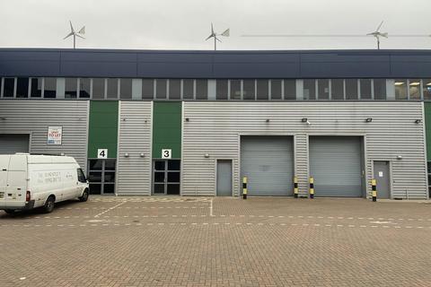 Warehouse to rent, Wandle Way Mitcham CR4 4NA