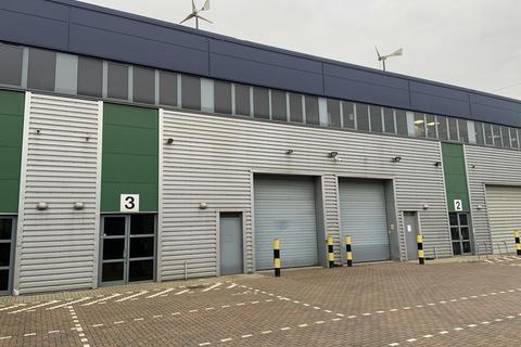 Warehouse to rent, Wandle Way Mitcham CR4 4NA
