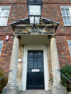 Office to rent, 1 The Green Marlborough SN8 1AL
