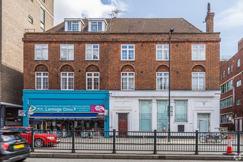 Retail property (high street) to rent, 122-122A Finchley Rd London NW3 5HT