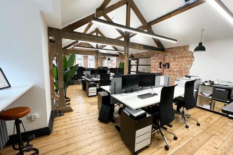 Office to rent, 149-150 Friar St Reading RG1 1HE