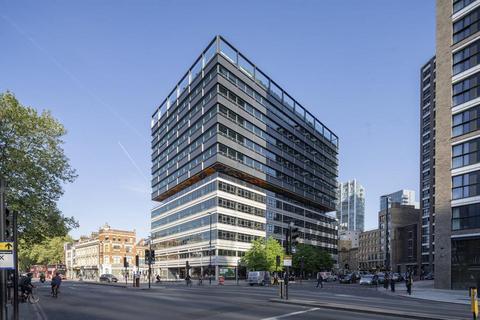 Office to rent, 60 Whitechapel High St London E1 7PE