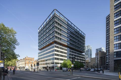 Office to rent, 60 Whitechapel High St London E1 7PE