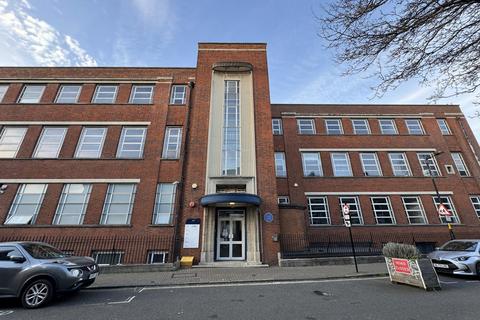 Office to rent, Larcom St London SE17 1RY