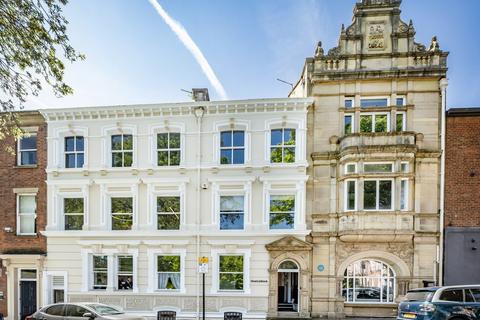Office to rent, 33-34 Winckley Sq Preston PR1 3JJ