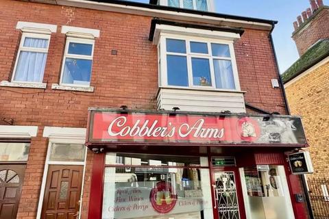Retail property (high street) for sale, 2 Union St Filey YO14 9DZ