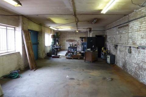 Industrial unit to rent, Winster Grove Birmingham B44 9EG