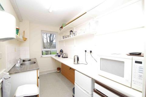 Warehouse to rent, Lester Way Wallingford OX10 9DG