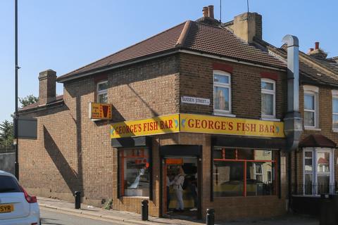 Restaurant to rent, 20 Prince Regent Ln London E13 8QG