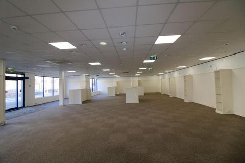 Retail property (high street) to rent, 231-233 Cheriton Rd Folkestone CT19 4AX