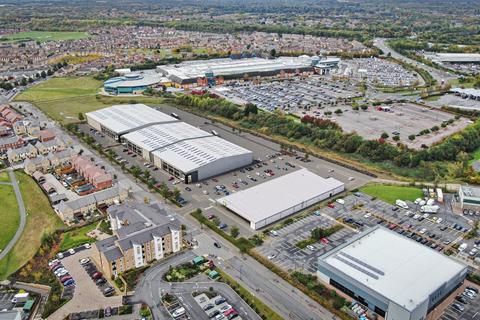 Distribution warehouse to rent, Hampton Av Peterborough PE7 8PL
