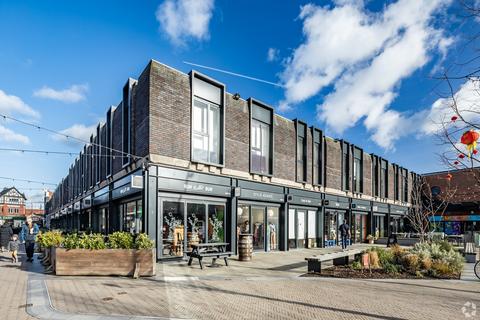Retail property (high street) to rent, Town Sq Sale M33 7XZ