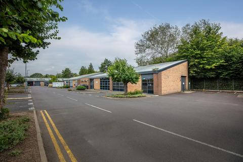Industrial development to rent, 890 Plymouth Rd Slough SL1 4LP