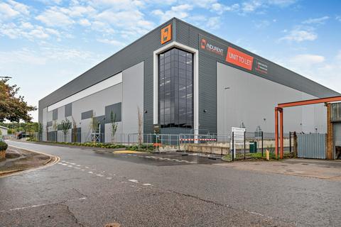 Warehouse to rent, M21 Third Av Milton Keynes MK1 1DR