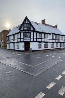 Office to rent, 2 High St Leatherhead KT23 4AF