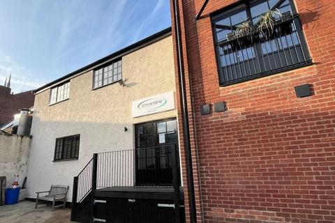 Retail property (high street) to rent, 18-19 South Bar St Banbury OX16 9AF
