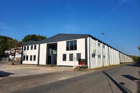 Warehouse to rent, Longbridge Hayes Rd Stoke On Trent ST6 4DS