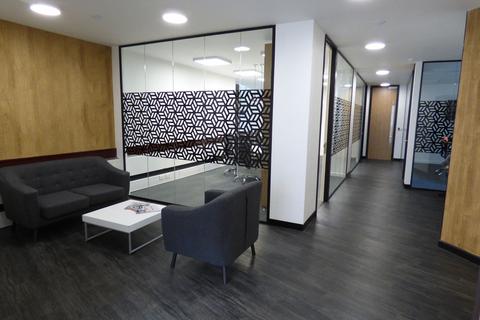 Office to rent, Church St Stratford Upon Avon CV37 6HB