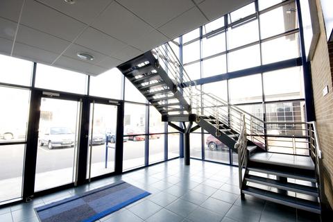 Office to rent, Cheltenham Rd Gloucester GL2 9QL