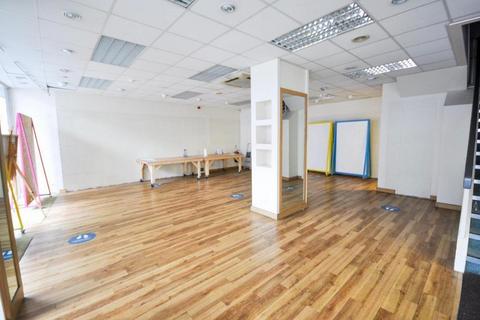 Retail property (high street) to rent, 16-22 Harpur St Bedford MK40 1LB