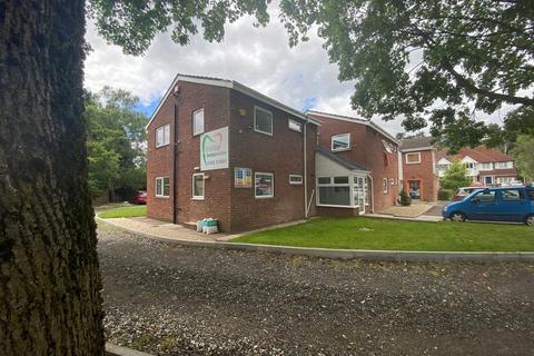 Office to rent, 124 Stourport Rd Kidderminster DY11 7BW