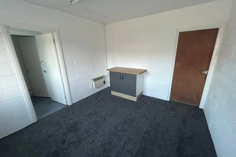 Property to rent, Laundry Rd Minster CT12 4HY