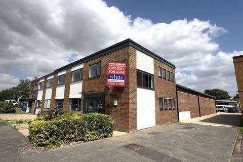 Warehouse to rent, Telford Rd Bicester OX26 4LD