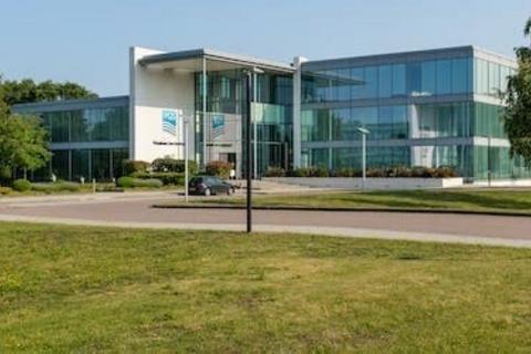 Office to rent, 4 Brooklands Weybridge KT13 0XW