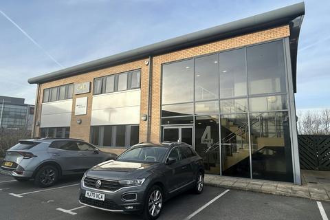 Office to rent, 4 Silkwood Ct Ossett WF5 9TP