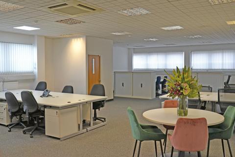 Office to rent, King St Newcastle Under Lyme ST5 1EL