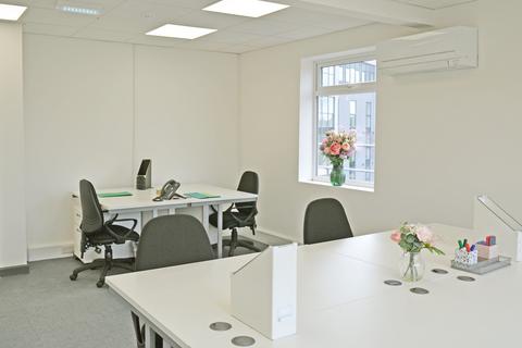 Office to rent, King St Newcastle Under Lyme ST5 1EL