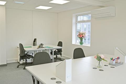 Office to rent, King St Newcastle Under Lyme ST5 1EL