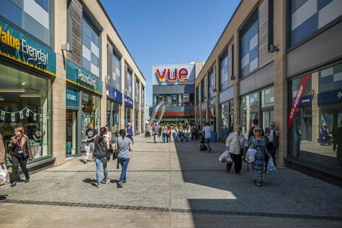 Retail property (high street) to rent, Trinity Sq Gateshead NE8 1AG