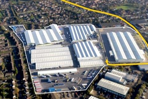 Warehouse to rent, Europa Industrial Park Swindon SN3