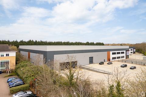 Warehouse to rent, Harvest Crescent Fleet GU51 2UY