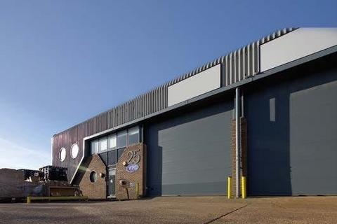 Distribution warehouse to rent, Victoria Rd London W3 6UU