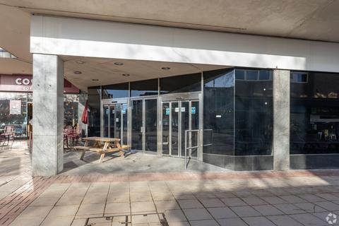 Retail property (high street) to rent, 37-41 Mill Ln Solihull B91 3AT