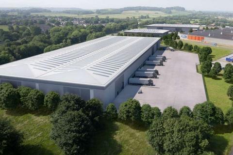Warehouse to rent, Common Ln Manchester M31 4BR