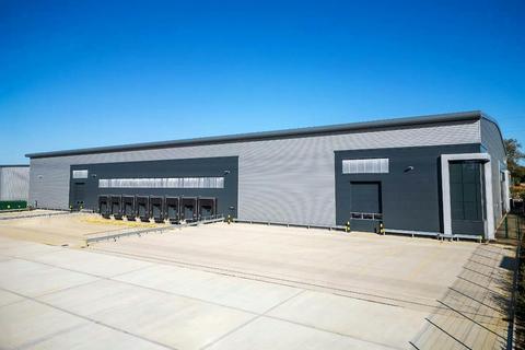 Warehouse to rent, North Rd Stevenage SG1 4BB