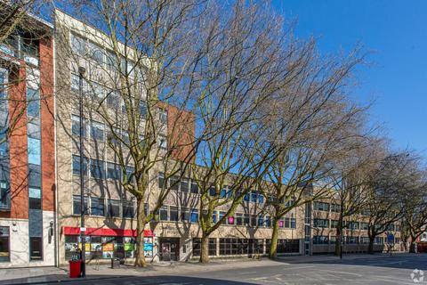 Office to rent, 28 Victoria St Bristol BS1 6BY