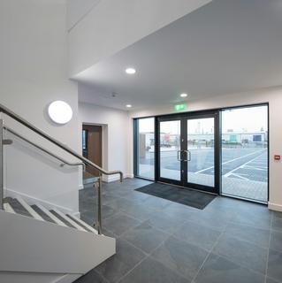 Warehouse to rent, 1 Cockerell Rd Corby NN17 5DU