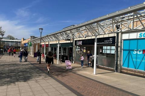 Restaurant to rent, 2-34 West Walk Yate BS37 4AX